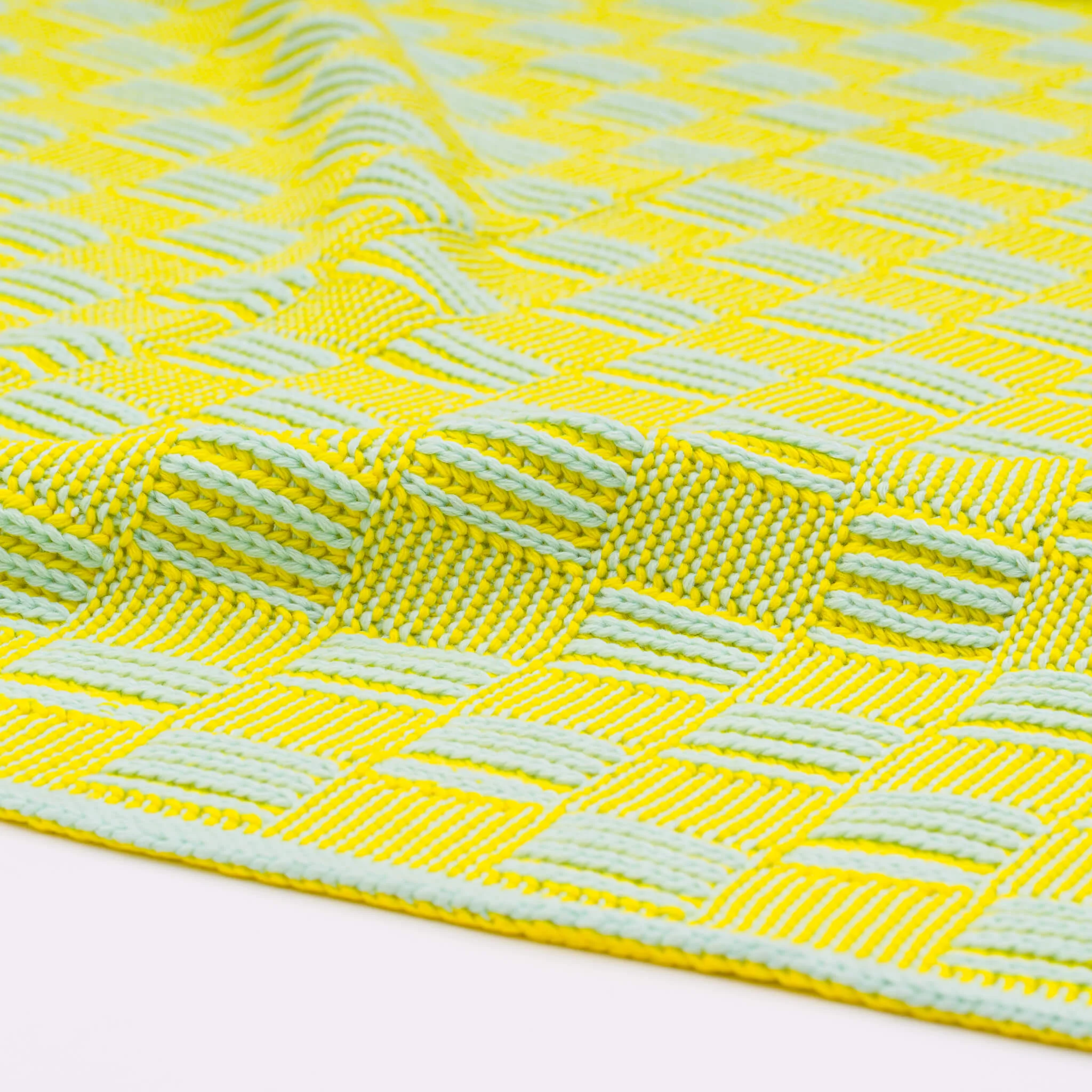 Chunky Checkerboard Knit Throw - Image 5