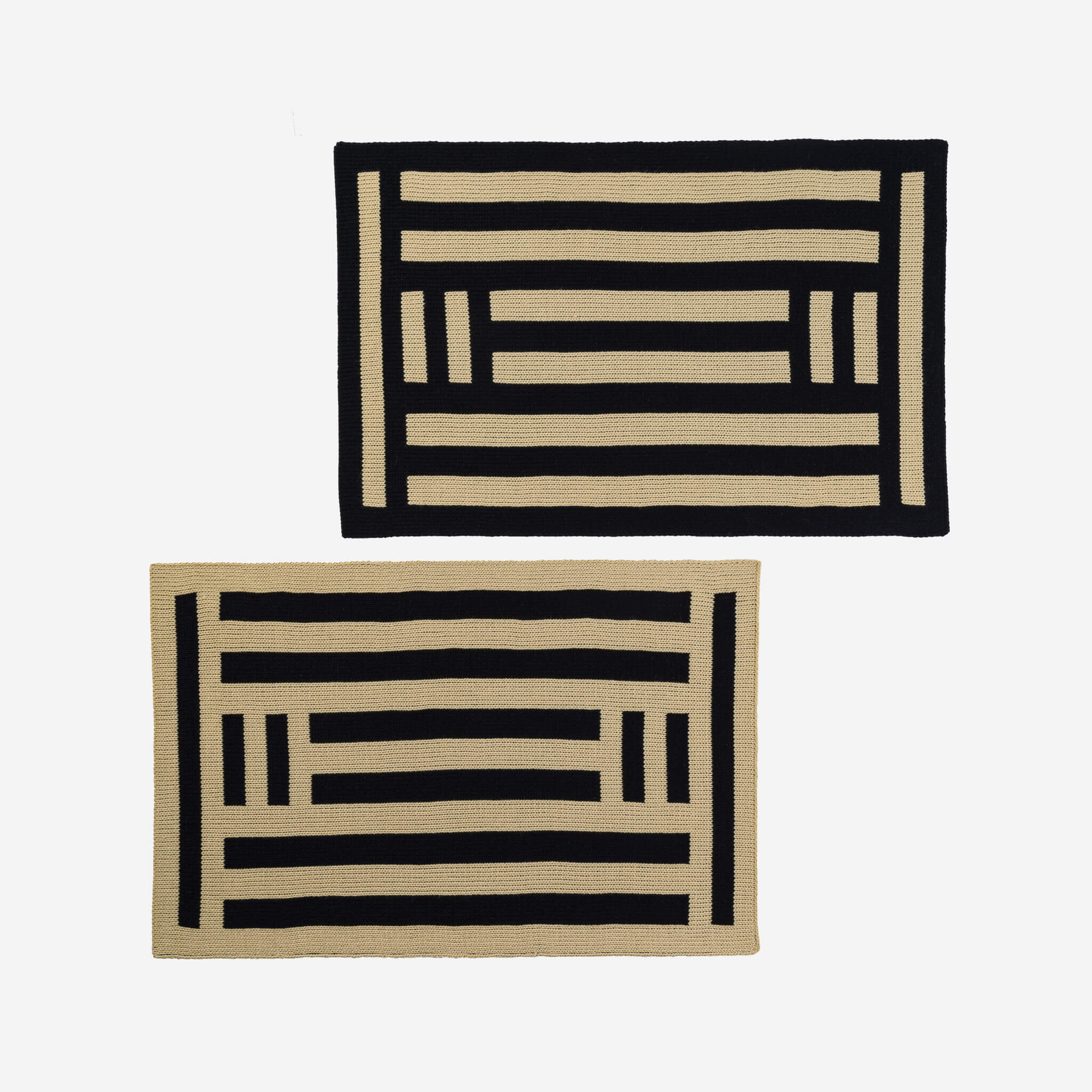 Columns Placemat Set - Image 4