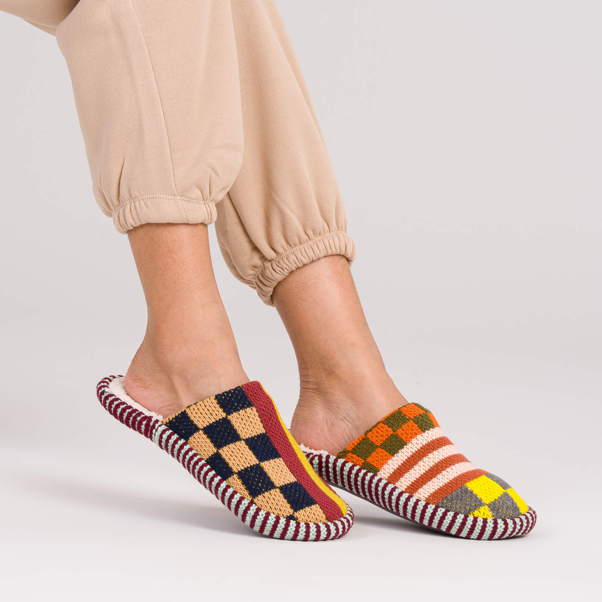 Pattern Patch Slide Slippers - Image 7