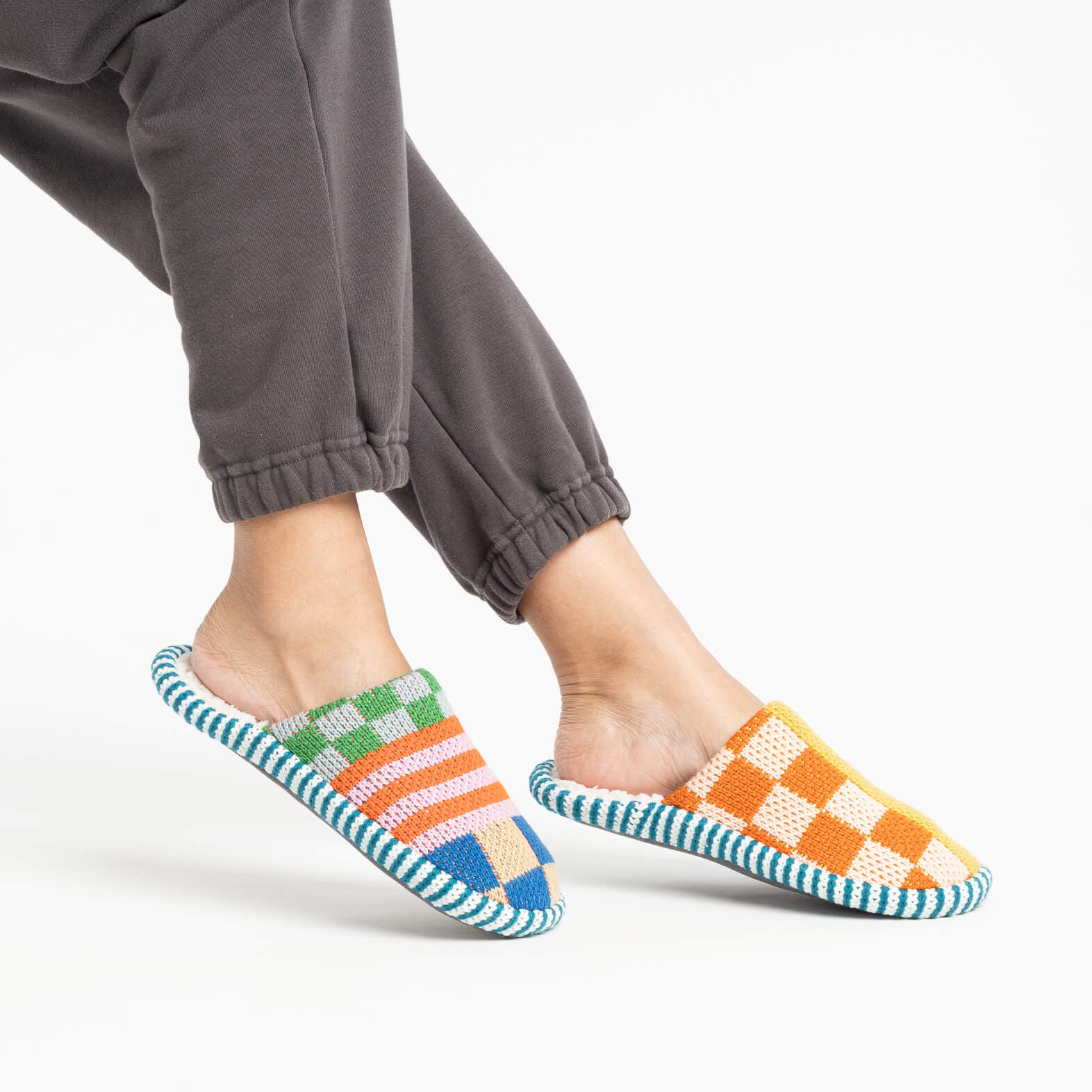 Pattern Patch Slide Slippers - Image 9