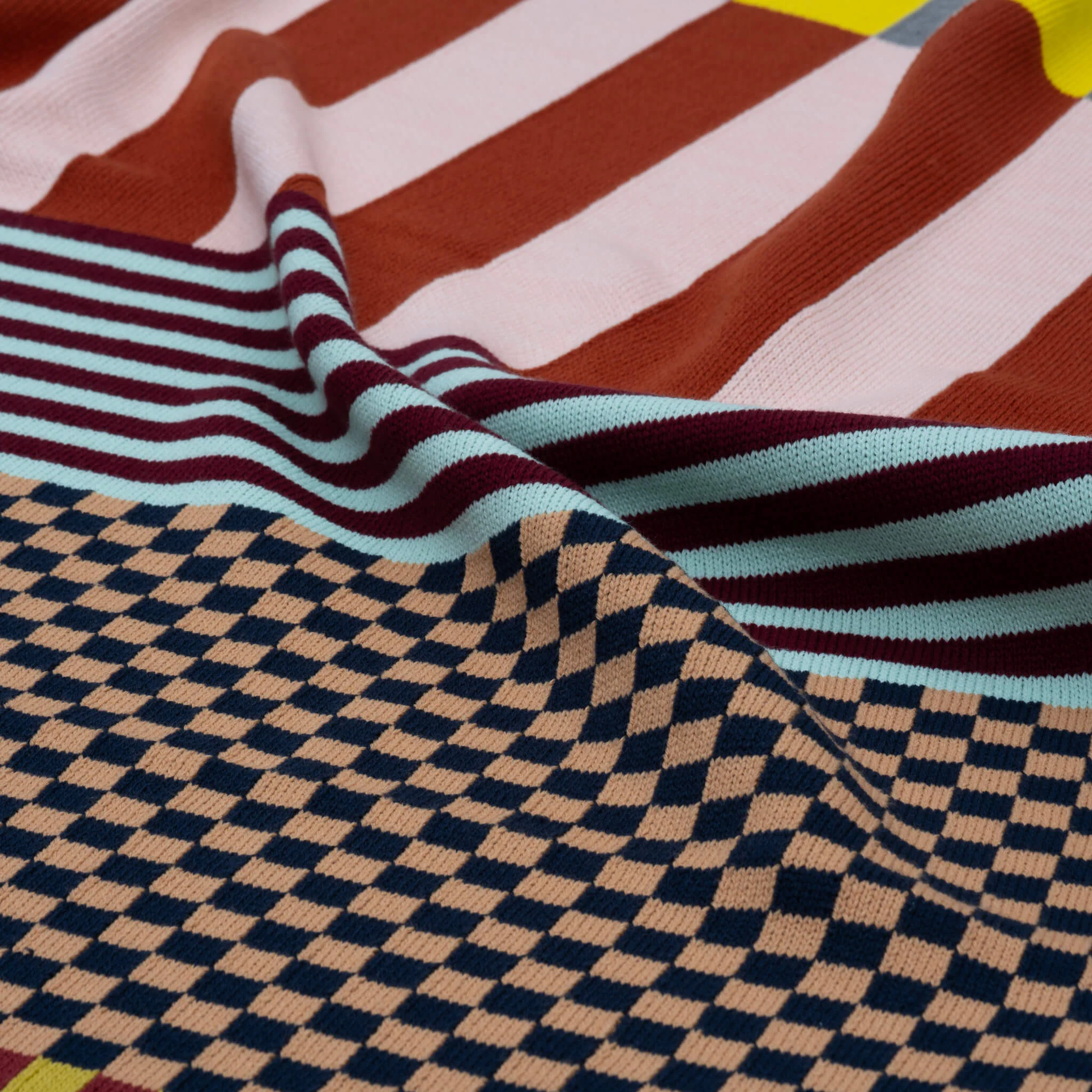 Pattern Patch Throw - Image 6