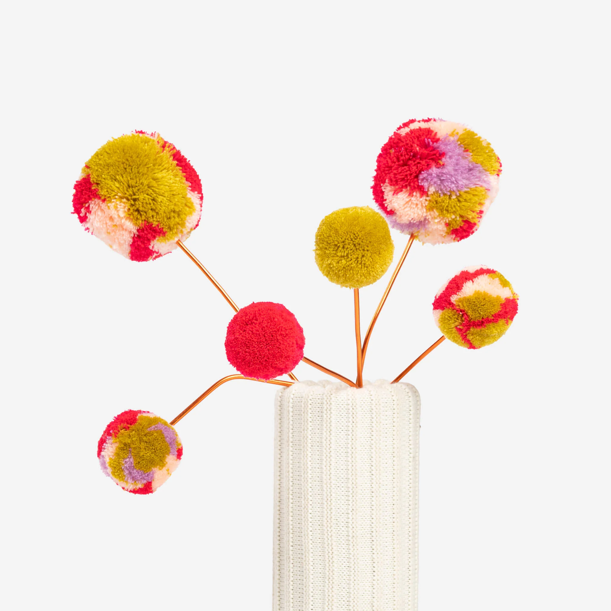 Pom Flower Bouquet - Image 7