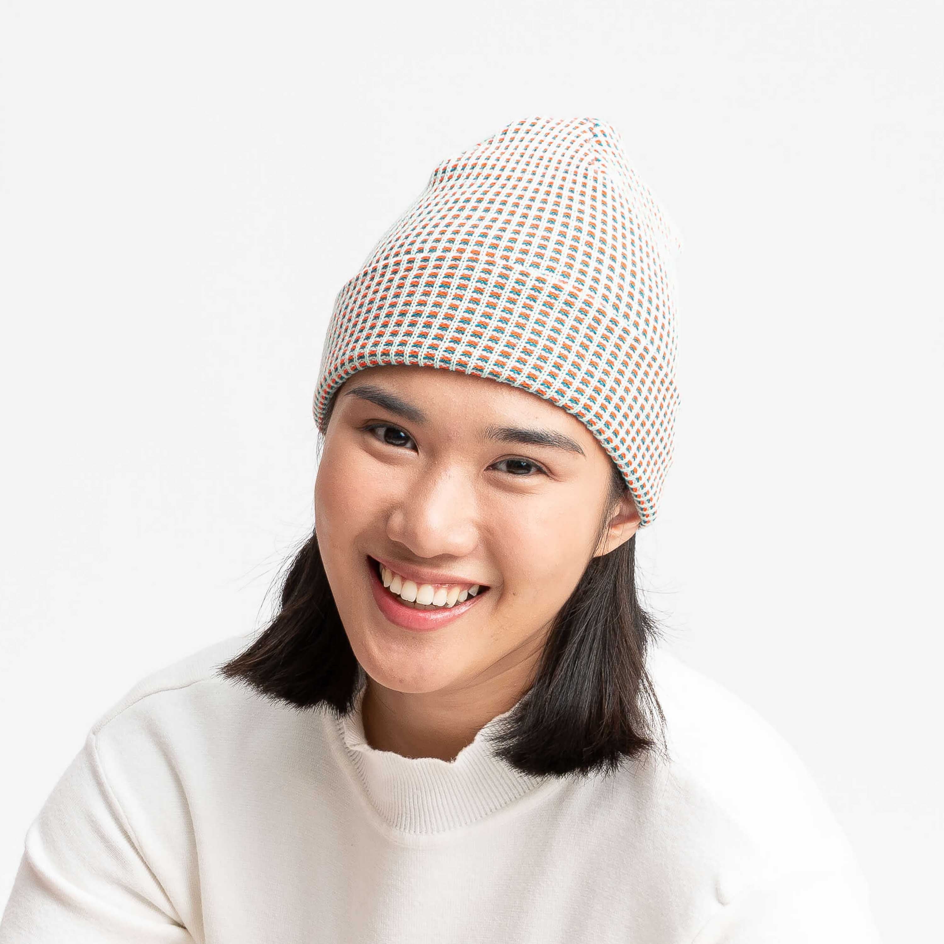 Simple Grid Knit Beanie - Image 11