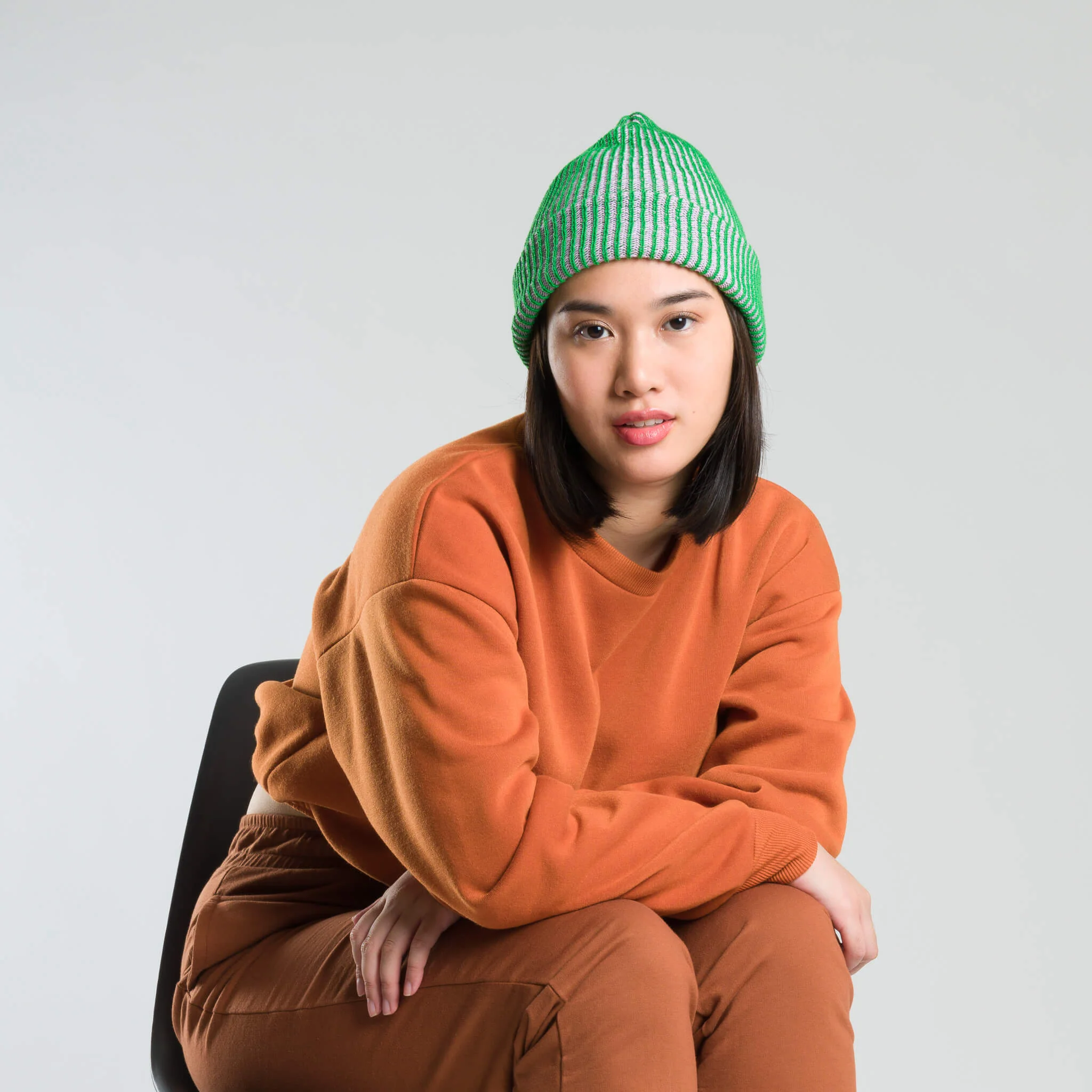 Simple Rib Knit Beanie - Image 9