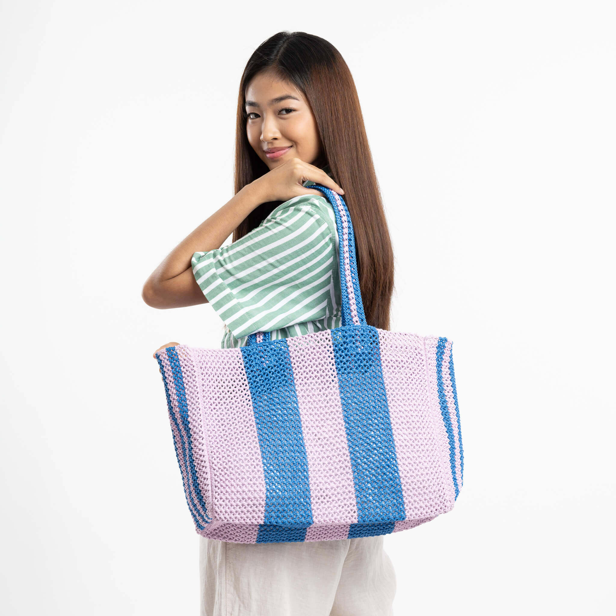 Stripe Raffia Beach Tote - Image 10