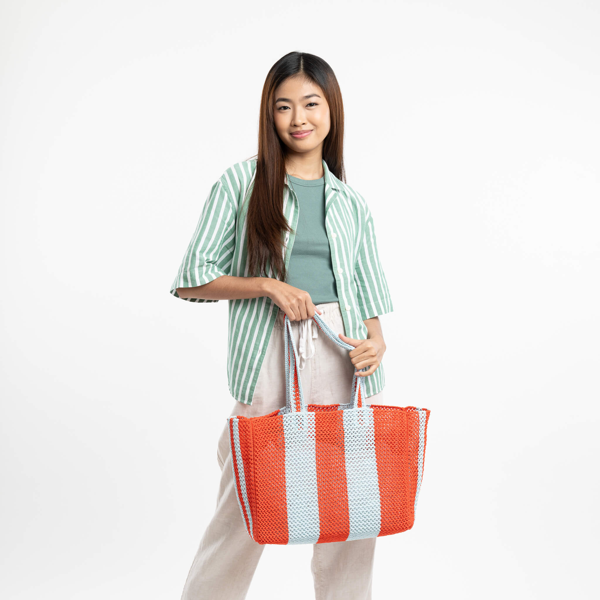 Stripe Raffia Beach Tote - Image 7