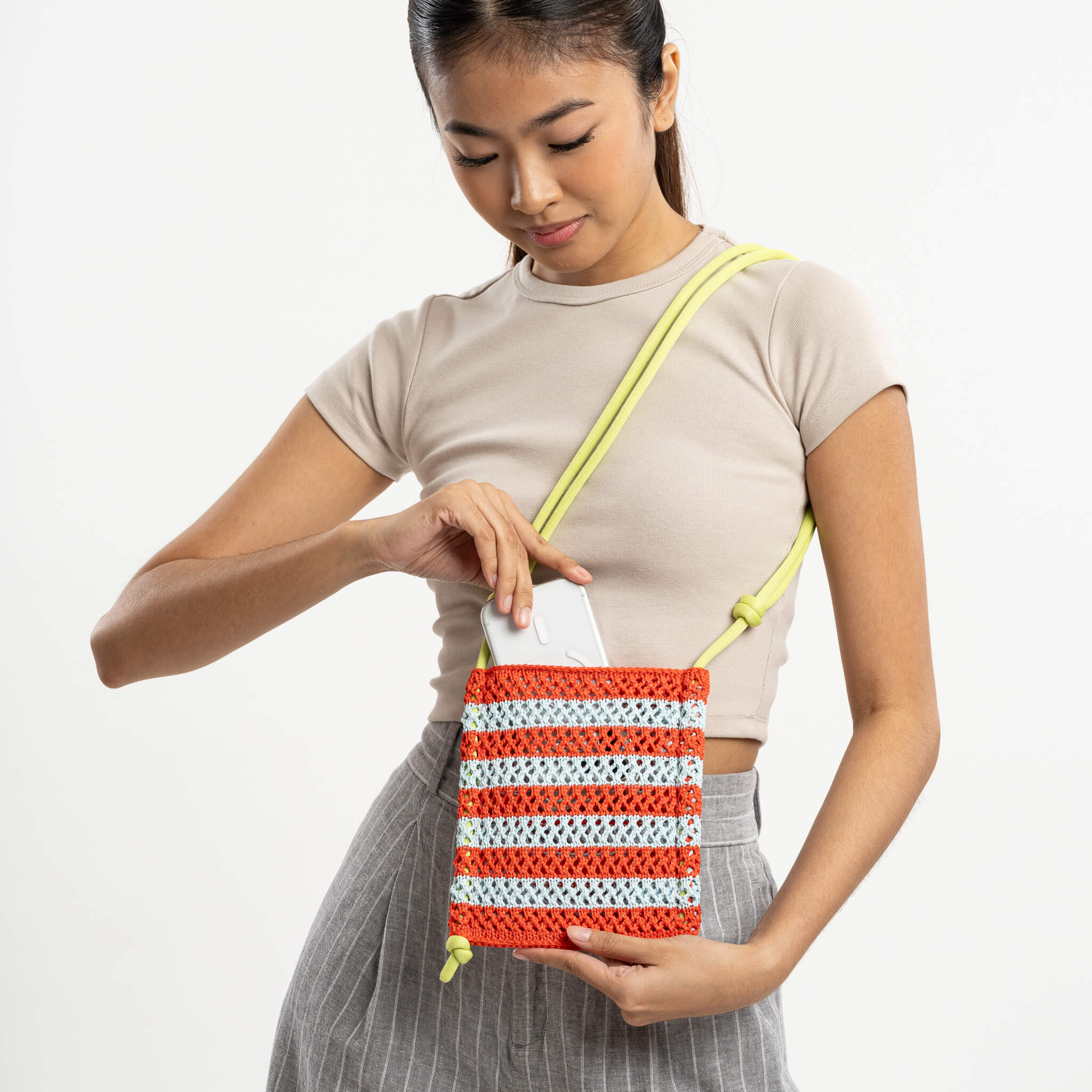 Stripe Raffia Phone Sling - Image 15