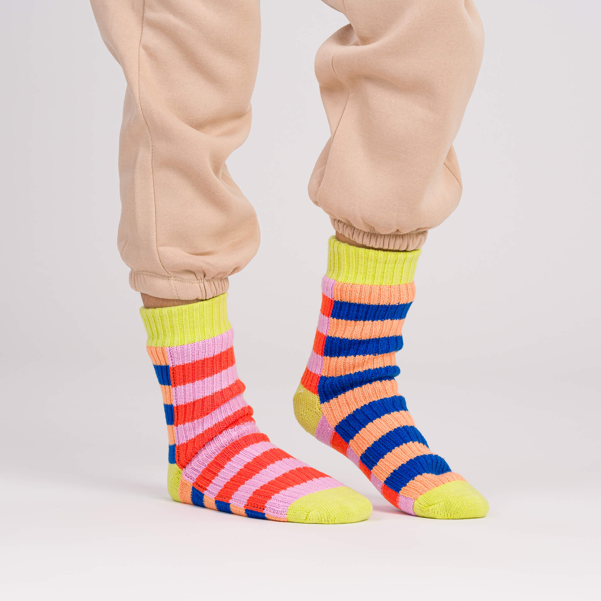 Super Stripe Knit House Socks - Image 18