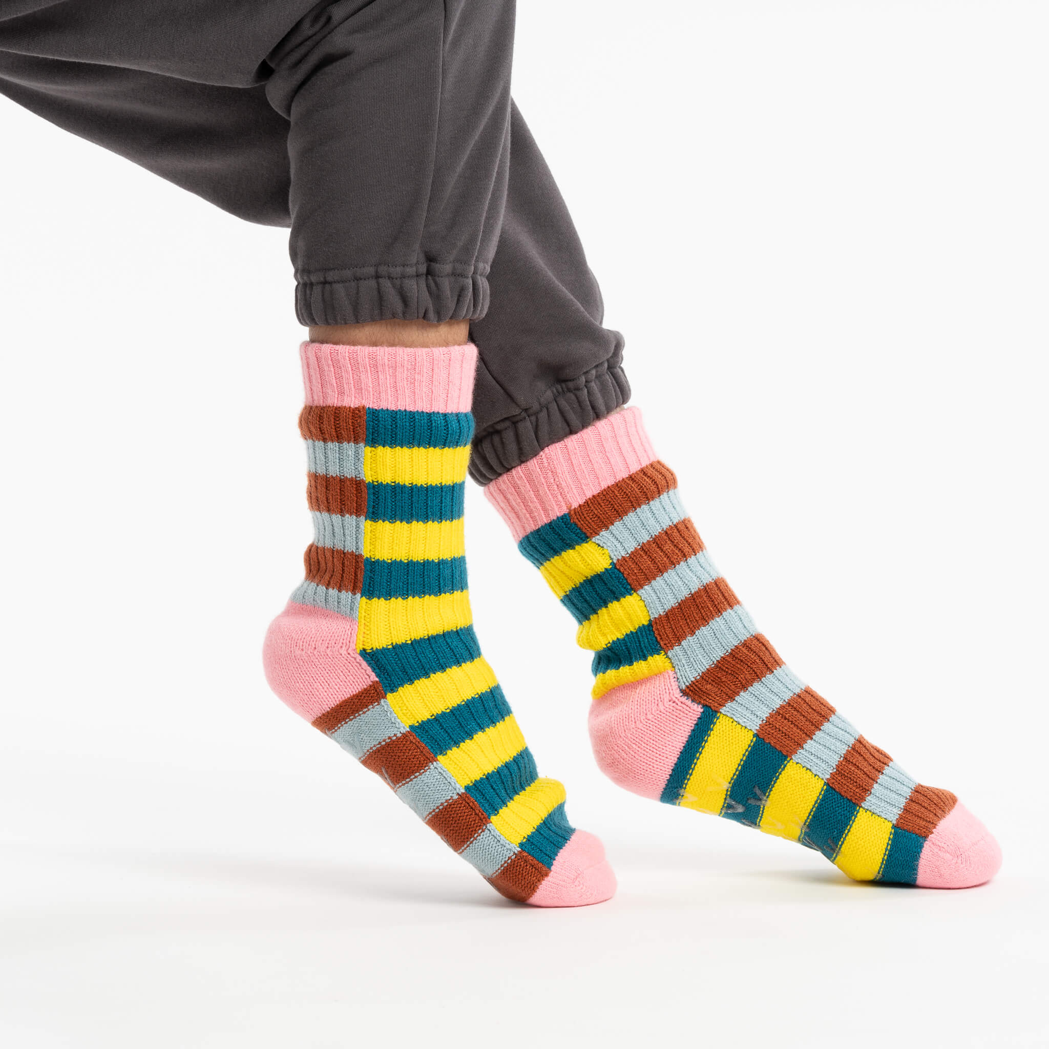 Super Stripe Knit House Socks - Image 23