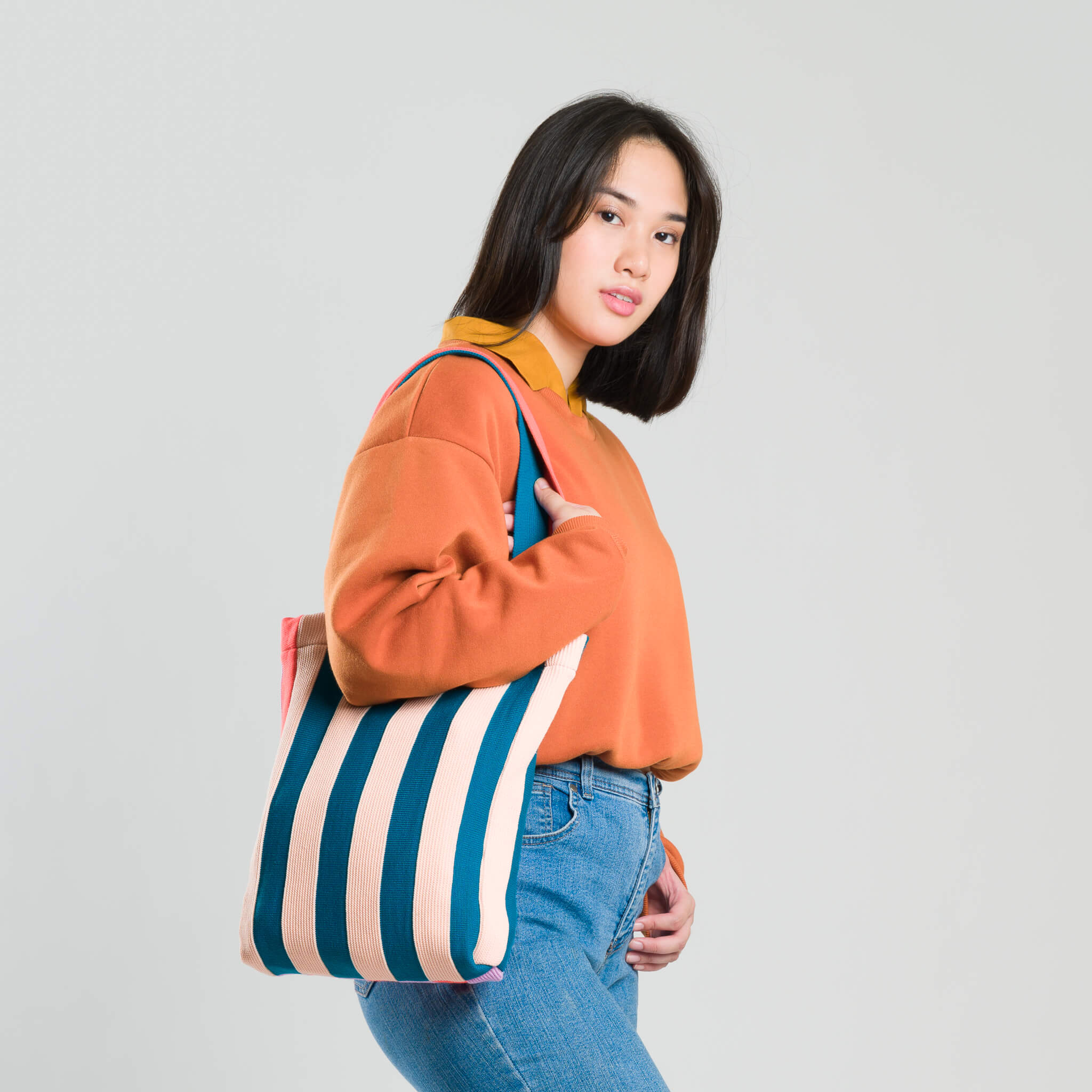 Super Stripe Knit Tote - Image 9